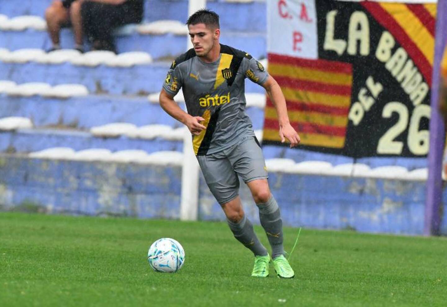 Este jugador es Edgard Elizalde